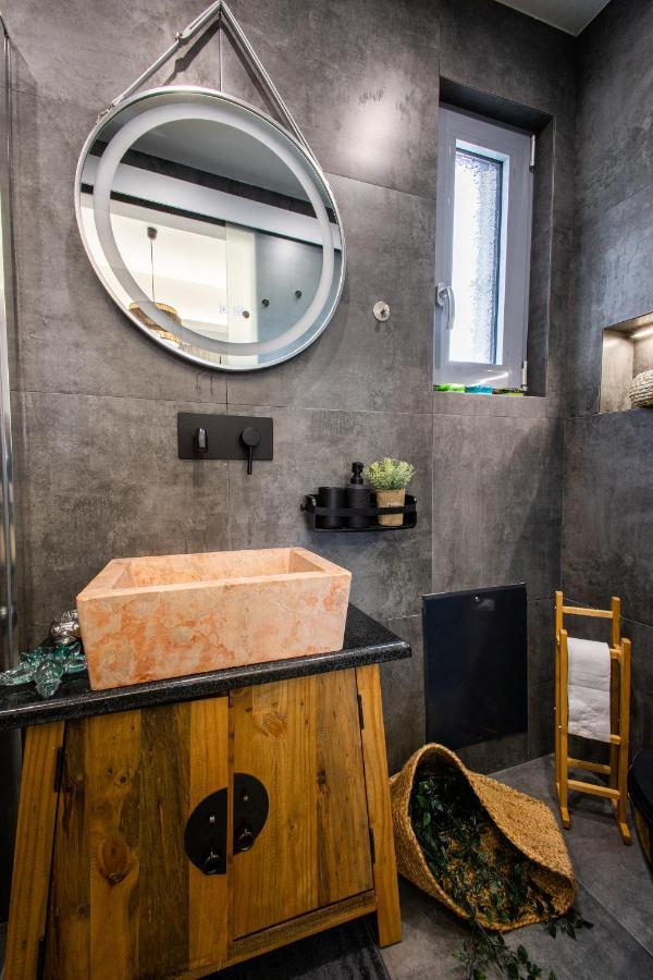 Athens Luxurious Loft Apartment ภายนอก รูปภาพ
